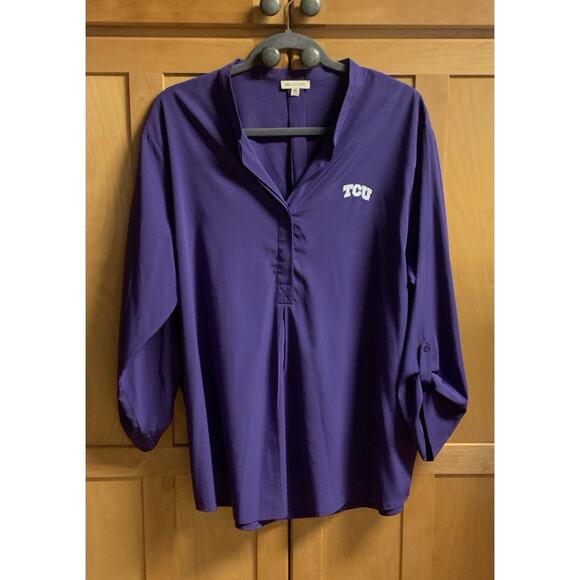 UG Apparel TCU Blouse XL Womens Purple Embroidered White Roll Up Sleeves - Picture 1 of 7
